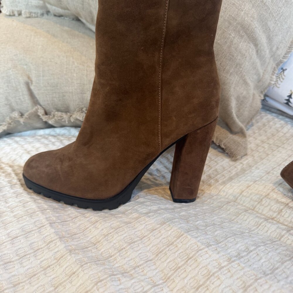 Aldo Doria suede brown ankle boot with Lug sole - Picture 7 of 7